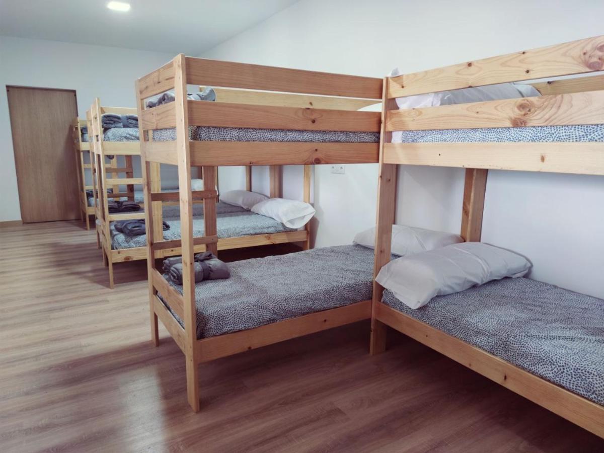 Albergue Los Patos Villafranca de los Caballeros Екстериор снимка